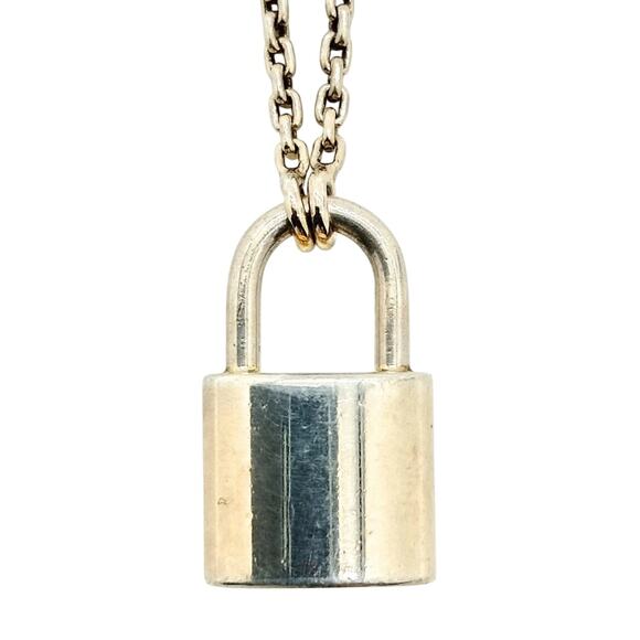 Louis Vuitton Lock it Necklace with Chain - Picture 2 of 8